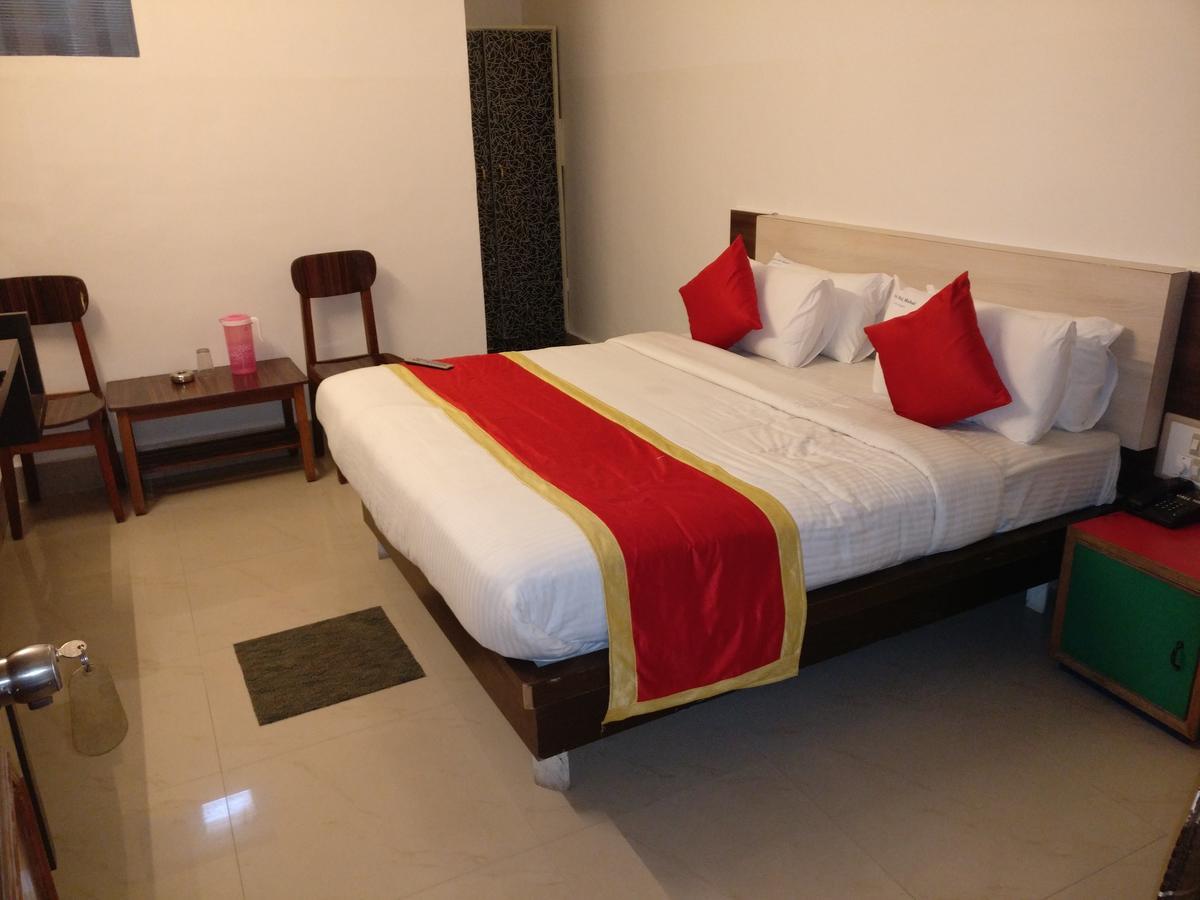 Chikmagalūr Hotel Raj Mahal المظهر الخارجي الصورة