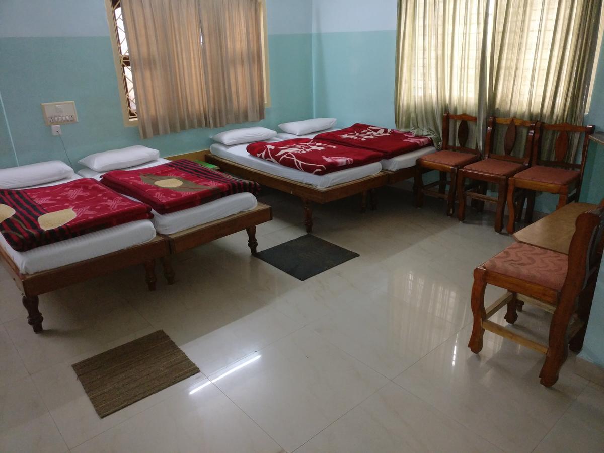 Chikmagalūr Hotel Raj Mahal المظهر الخارجي الصورة
